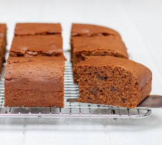 Vegan ginger cake