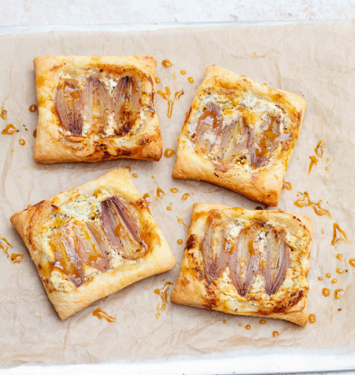 Upside down shallot tarts