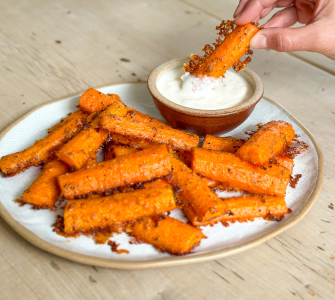 Crispy roasted parmesan carrots