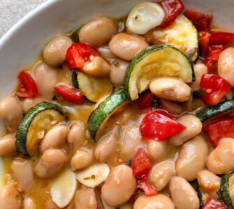 Lemon & Garlic Butterbeans with Tomatoes and courgette