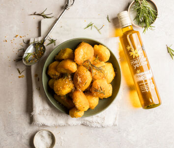 This way to PERFECT crispy roast potatoes