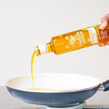 Mellow Yellow cold pressed rapeseed oil