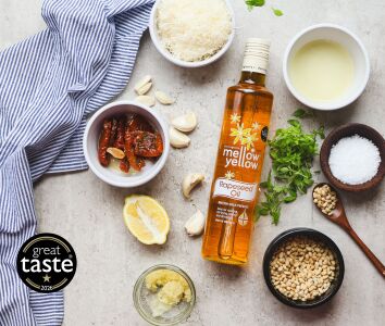 Mellow yellow cold pressed rapeseed oil wins a great taste award