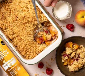 Peach & Raspberry Summer Crumble